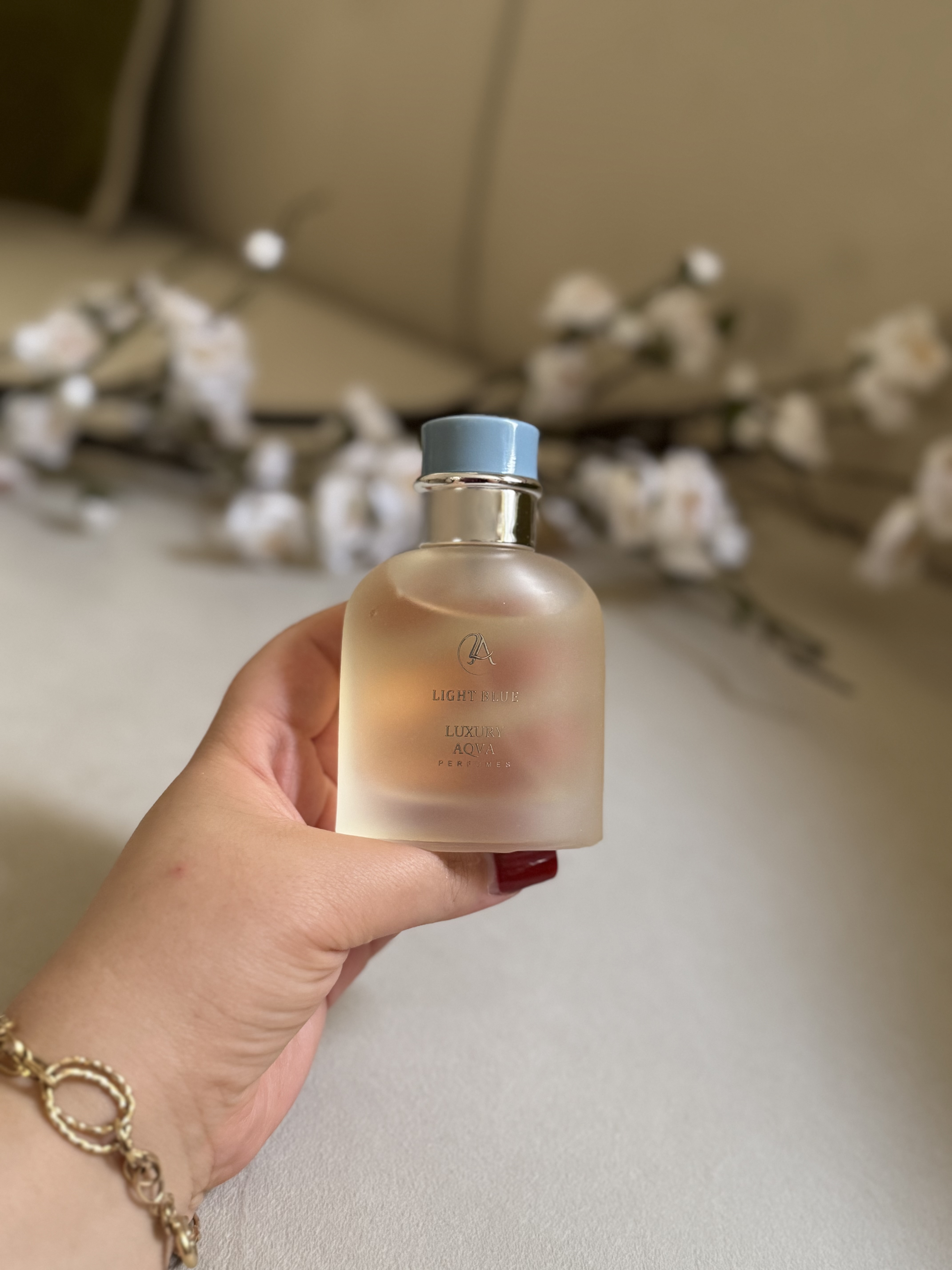 عطر مردانه لایت بلو ۵۰ میل