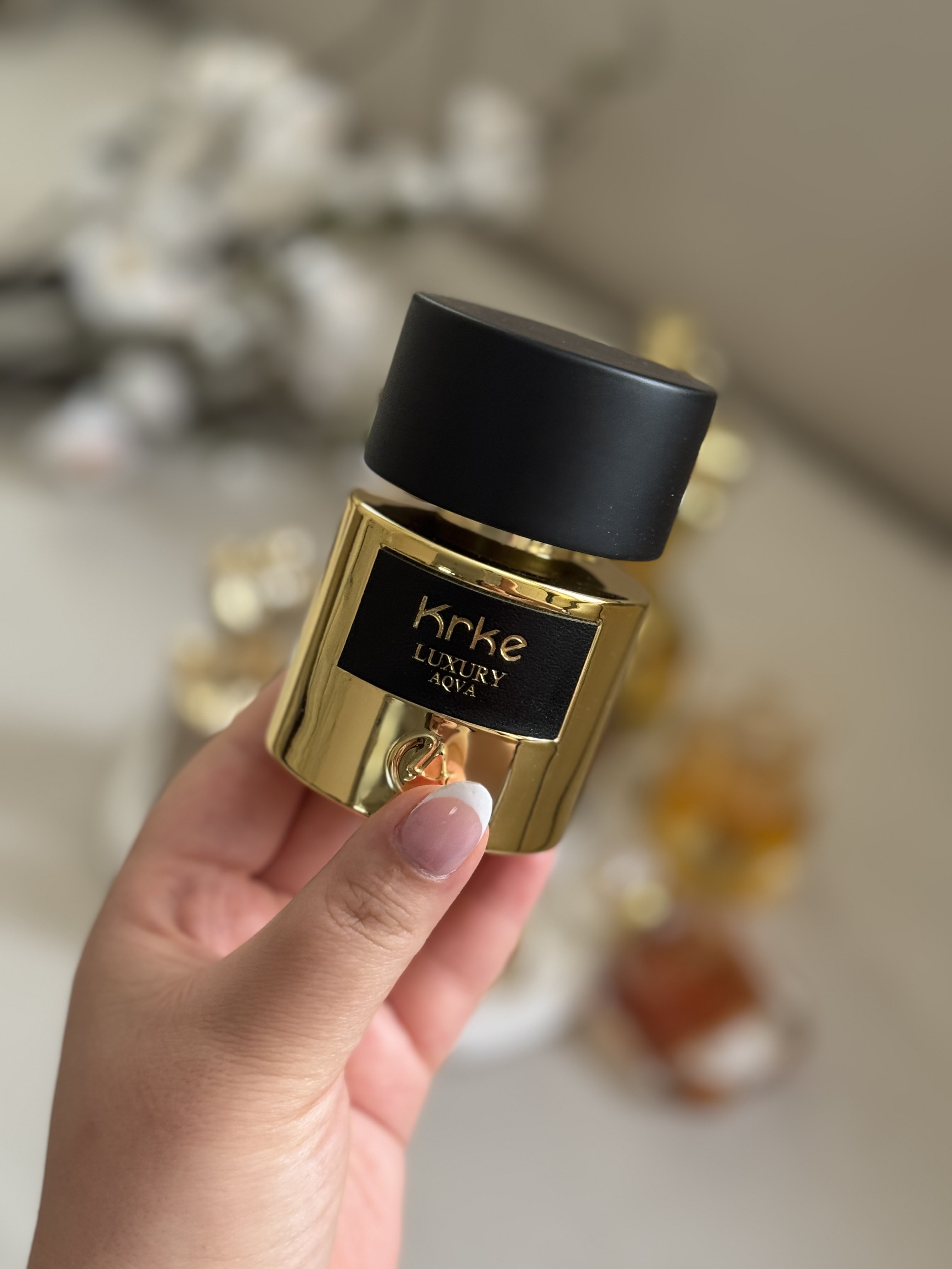 عطر ادکلن زنانه کیرکه ۵۰ میل ملکه پخش بو