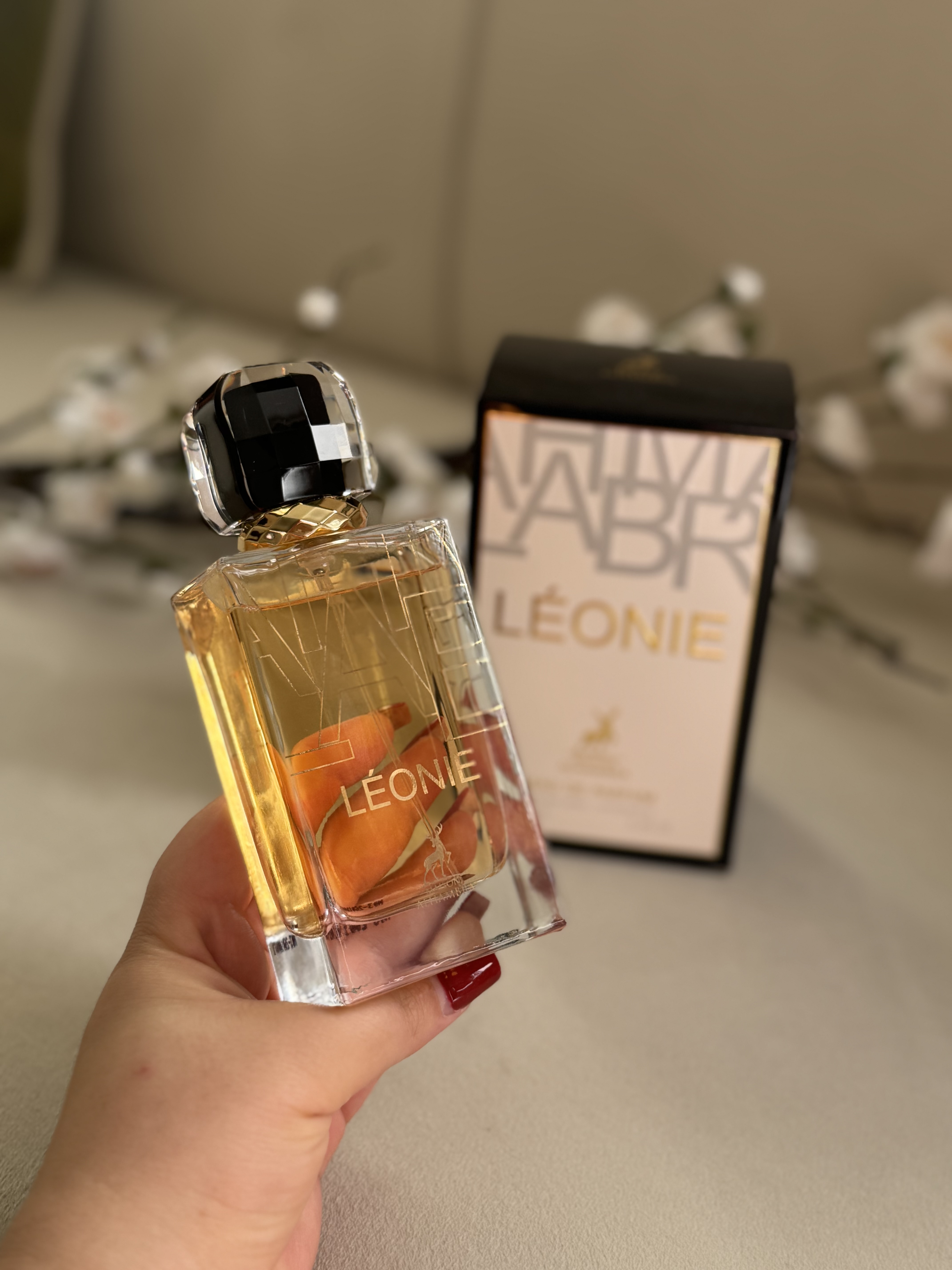 عطر زنانه لیبره ۱۰۰ میل لوندترین عطر دنیا