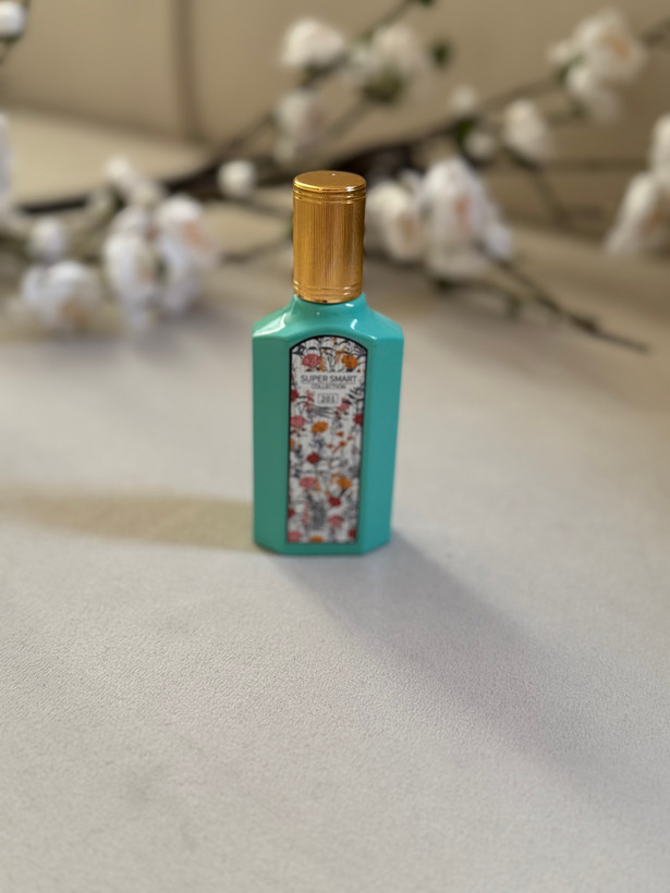 عطر ادکلن زنانه مینی گوچی فلورا گورجس جاسمین حجم ۲۵ میل